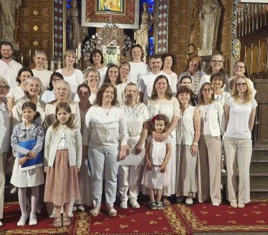 Pamiątkowe zdjęcie chóru Gospel.